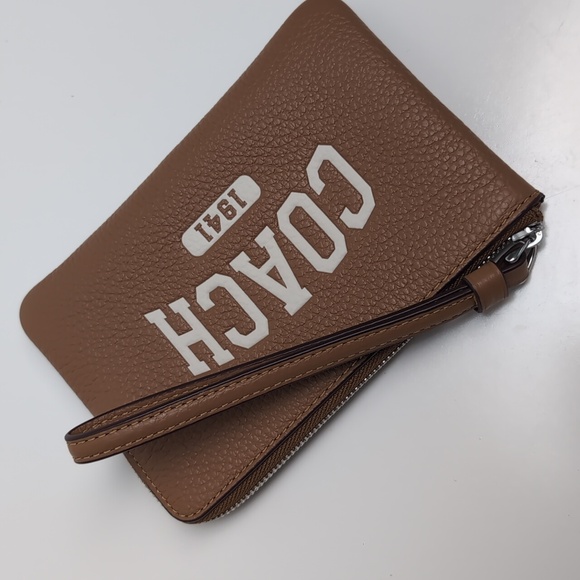 Coach CR393 Corner Zip Wristlet With Varsity Silver/Light Saddle - Picture 10 of 12